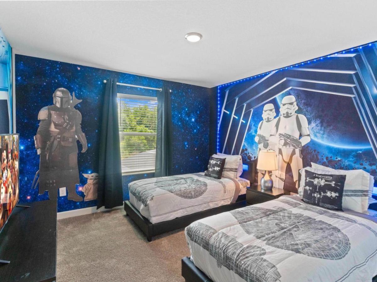Gorgeous Close To W Private Pool Bbq - Themed Bedrooms Walk To Clubhouse