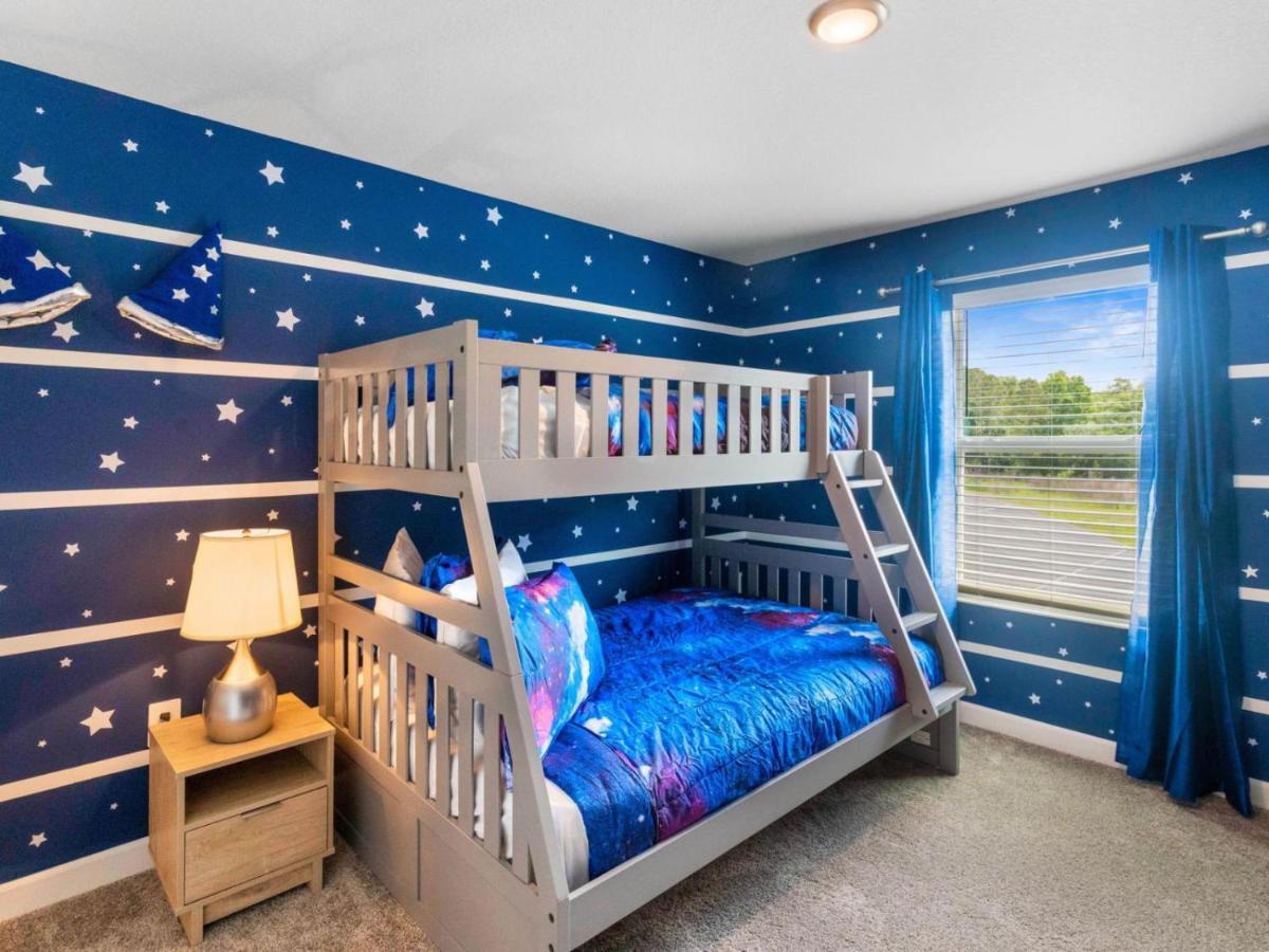 Gorgeous Close To W Private Pool Bbq - Themed Bedrooms Walk To Clubhouse *