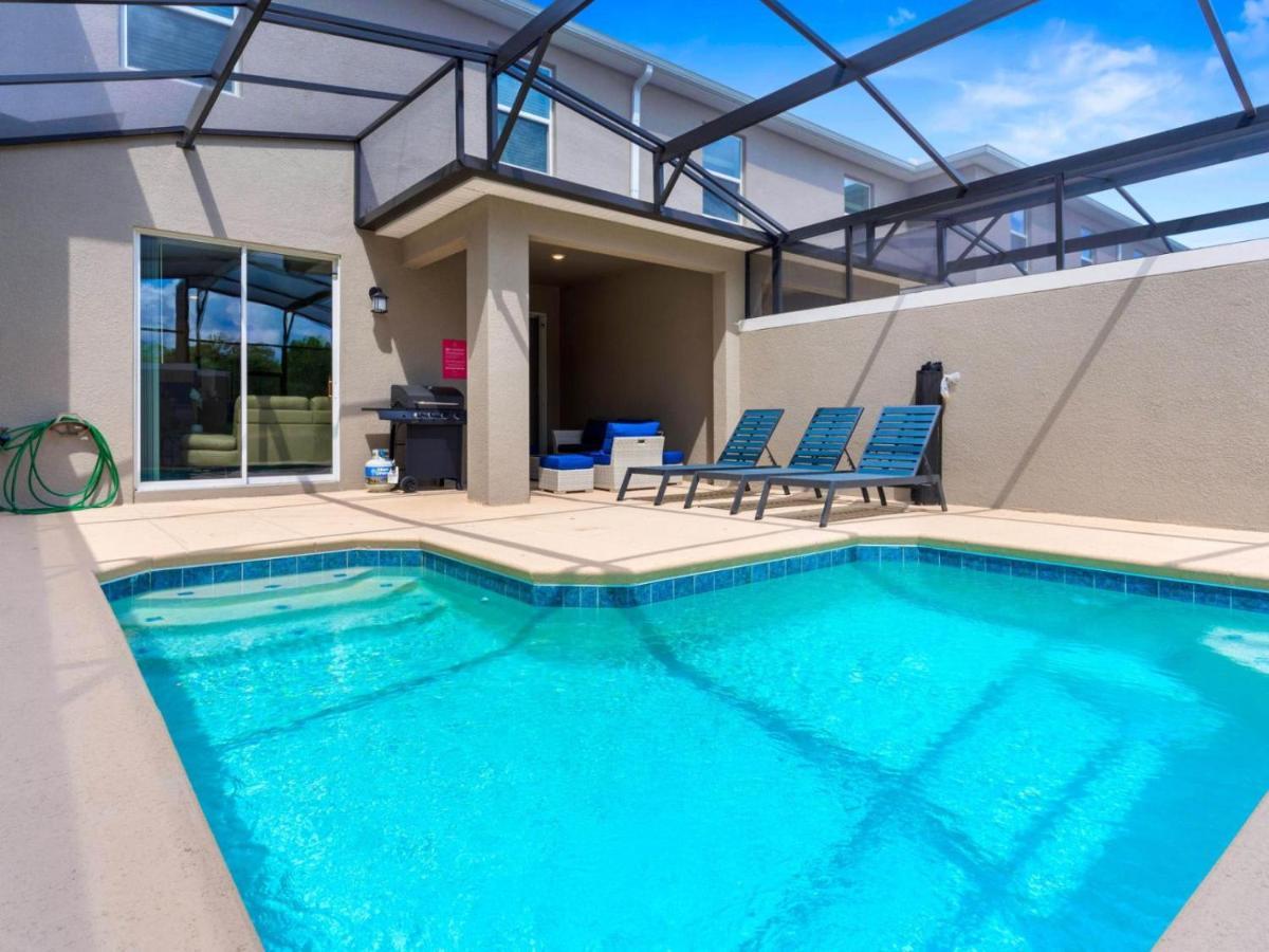 Gorgeous Close To W Private Pool Bbq - Themed Bedrooms Walk To Clubhouse Holiday home