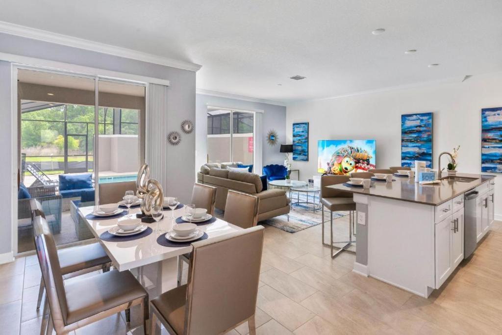 Holiday home Gorgeous Close To W Private Pool Bbq - Themed Bedrooms Walk To Clubhouse